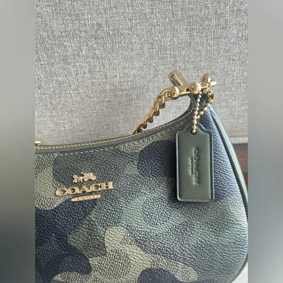 NWT！COACH TERI MINI CROSSBODY BAG IN SIGNATURE CAMO PRINT（COACH CW320）